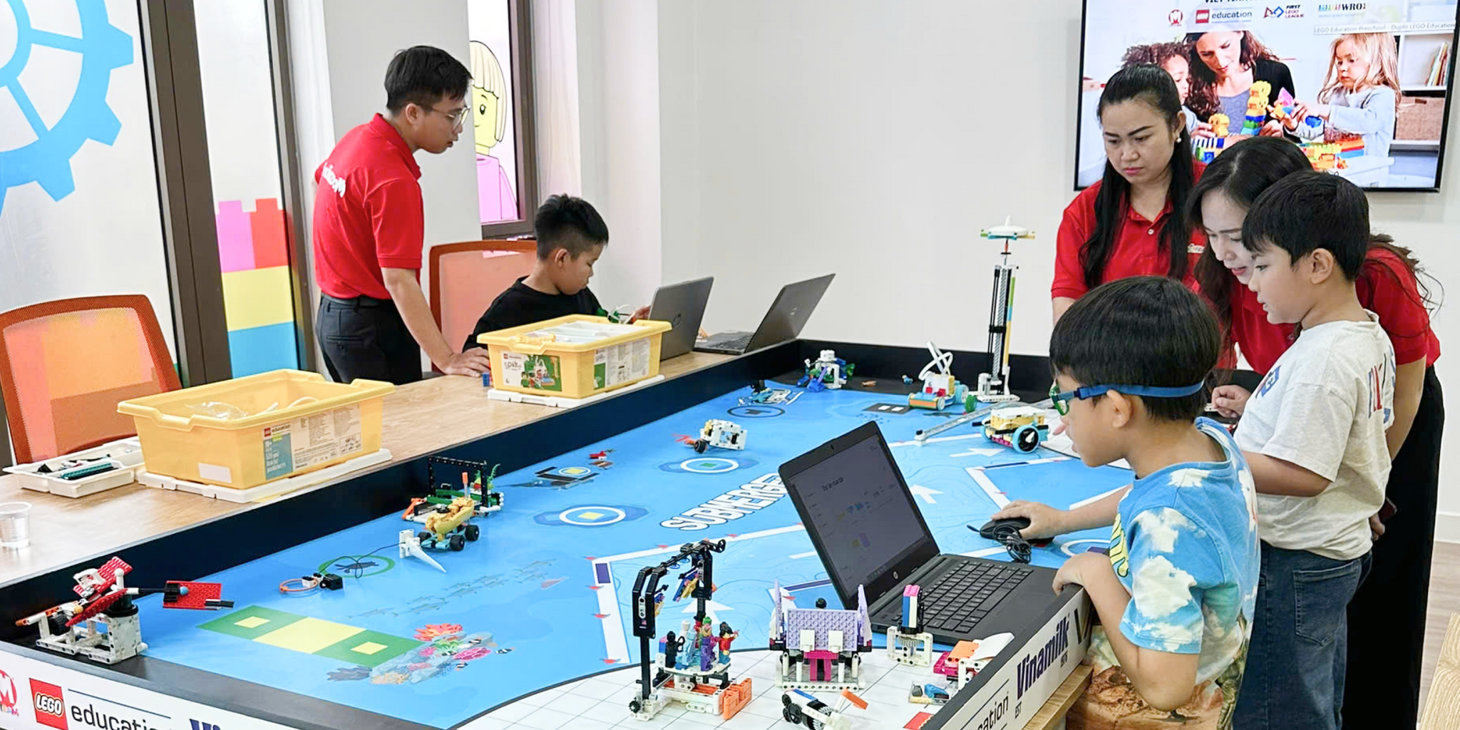 Top 5 lý do ba mẹ nên cho con học Robotics