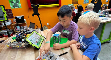 chung-nhan-stem-robotics-co-thoi-han-khong